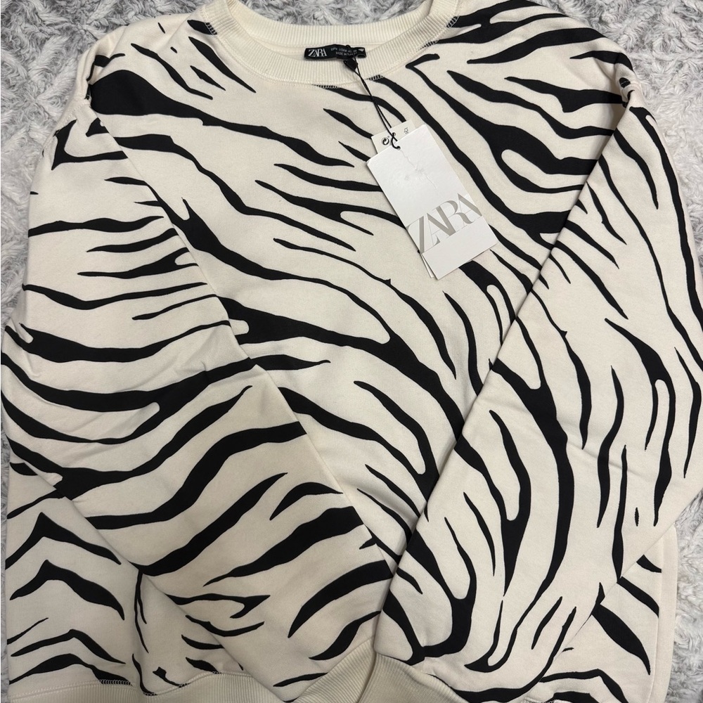 Zara Black and Cream Zebra Print Crewneck